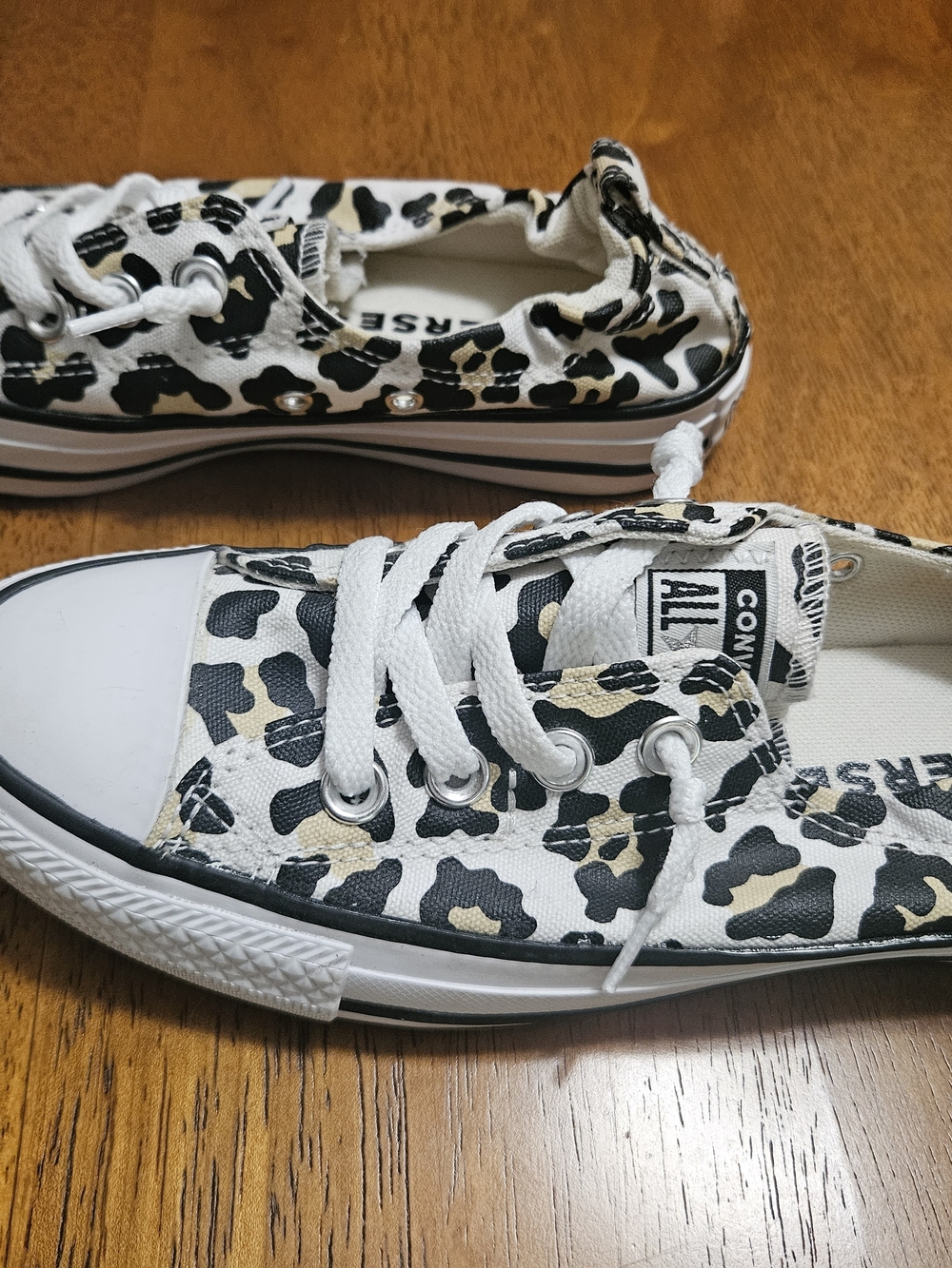 Converse Kids' Low Top Leopard Print Canvas Sneakers - White/Black